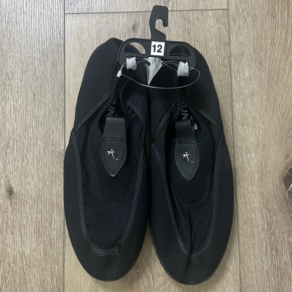NWT Laguna T Men’s Black Water Shoes Size 12 Unisex Swim Outdoor